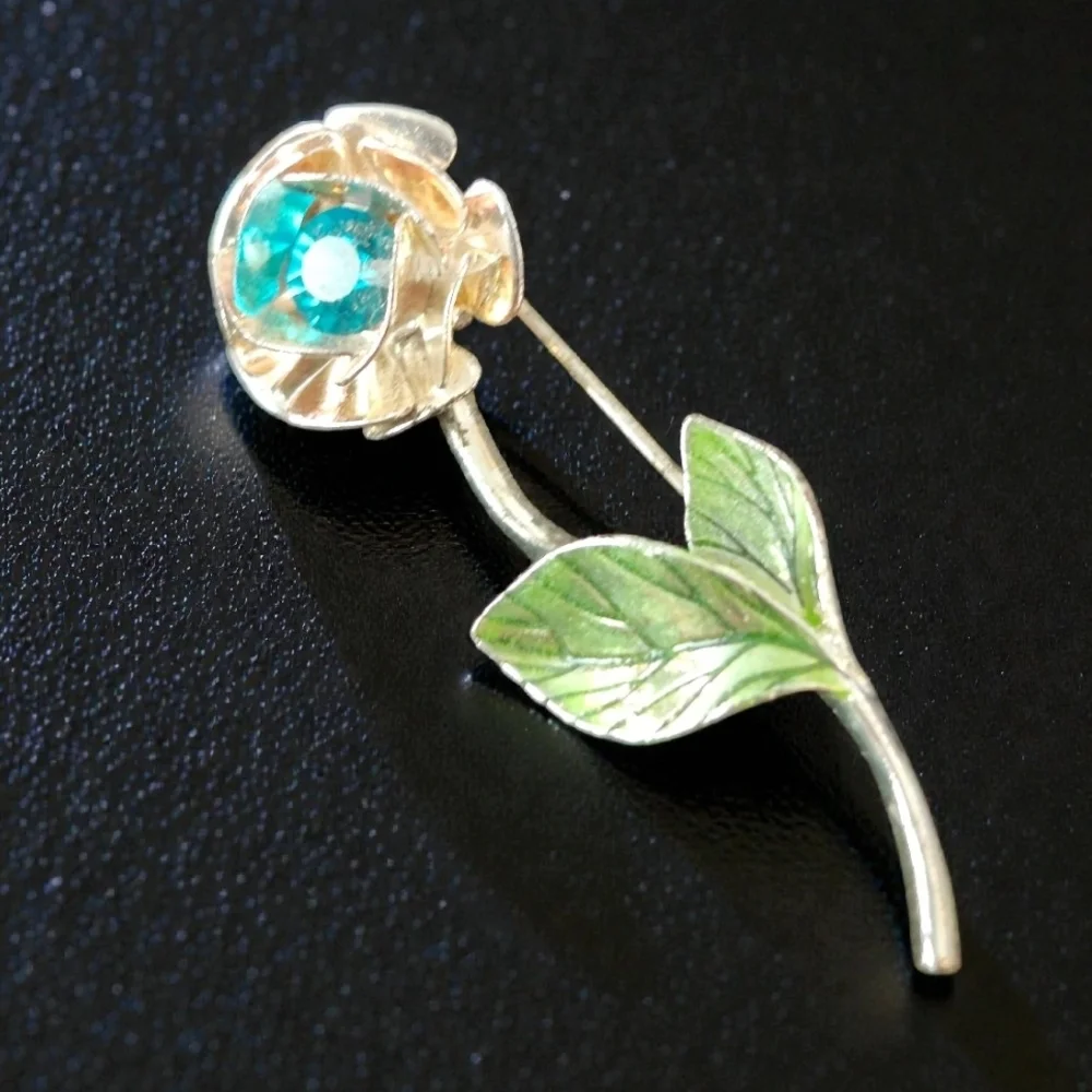 Vintage Nina Ricci For Avon Floral Brooch With Rhinestone Center